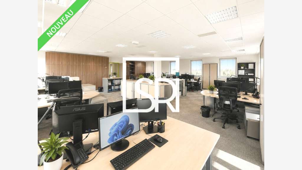 CLERMONT FERRAND - IMMEUBLE DE BUREAUX à louer