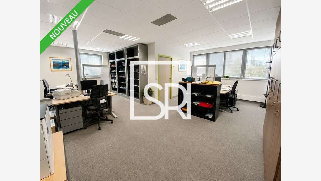 CLERMONT FERRAND - IMMEUBLE DE BUREAUX à louer