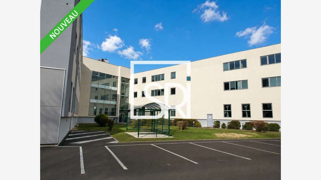 CLERMONT FERRAND - IMMEUBLE DE BUREAUX à louer