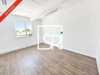 Location bureaux de 20 à 450m² Le Brézet Clermont