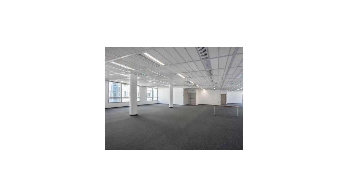 À louer bureaux 700m² R+4 gare de Clichy-Levallois