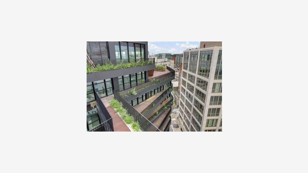 À louer bureaux HQE de 638 à 1 055m² à Clichy