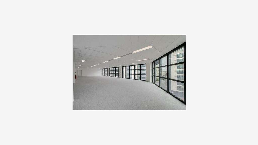À louer bureaux HQE de 638 à 1 055m² à Clichy