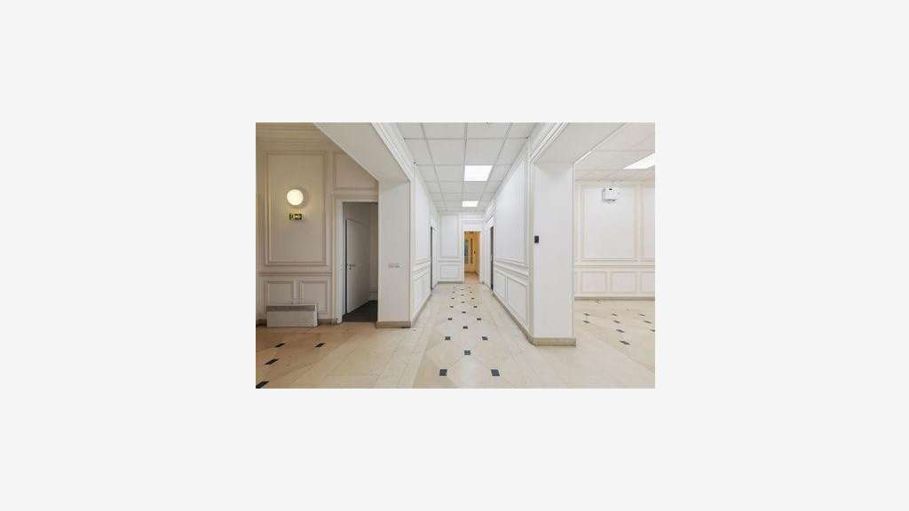 À louer bureaux 528m² R+1 HQE à Clichy