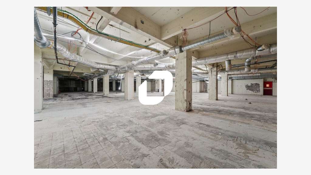 A louer Bureaux 421m² Clichy
