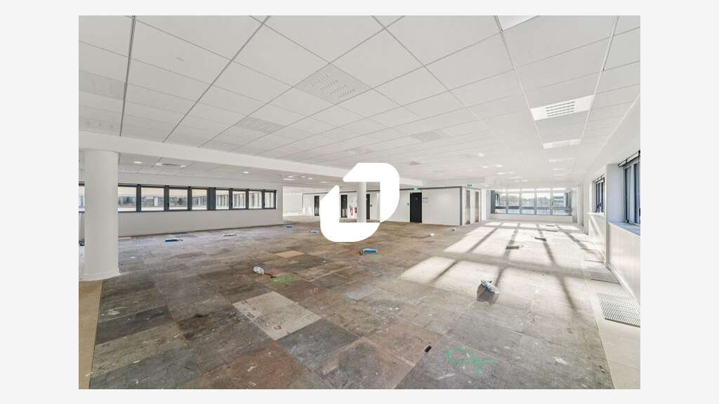 A louer Bureaux 421m² Clichy