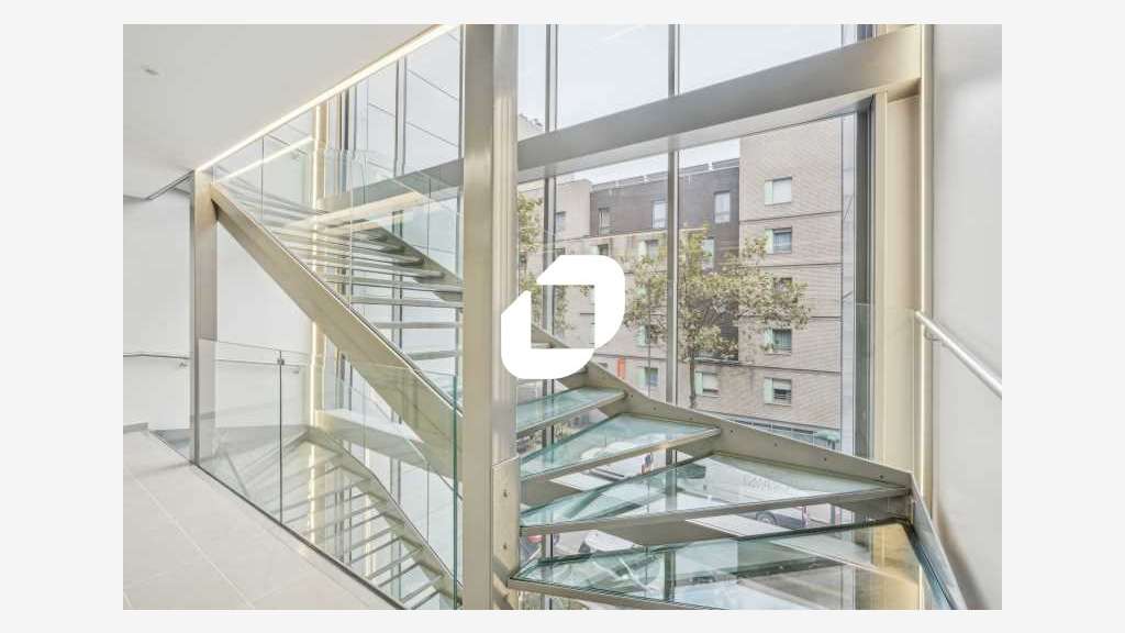 A louer Bureaux 388m² Clichy
