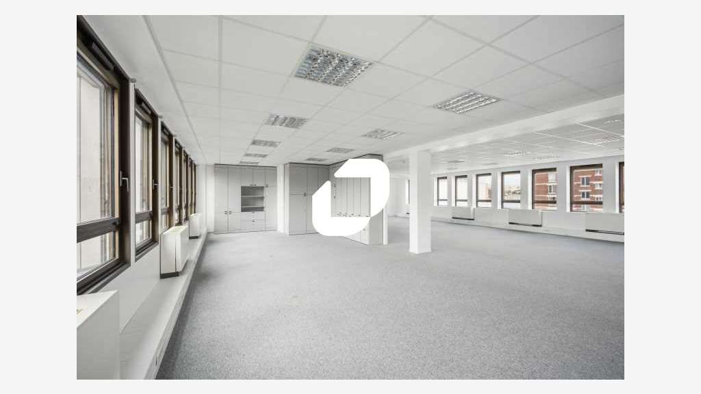 A louer Bureaux 240m² Clichy