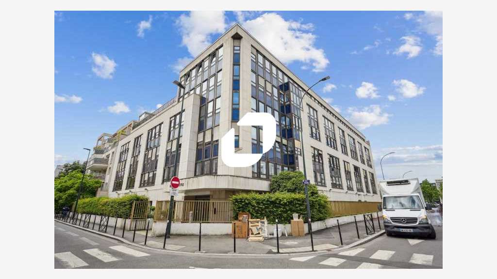 A louer Bureaux 240m² Clichy