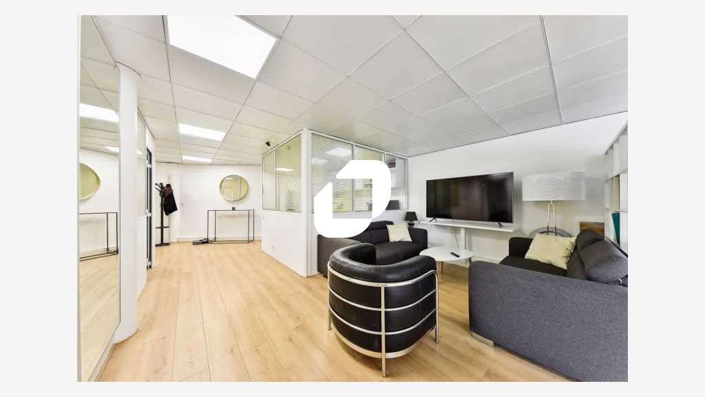 A louer Bureaux 144m² Clichy