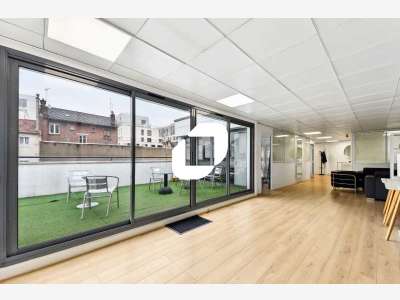 A louer Bureaux 144m² Clichy