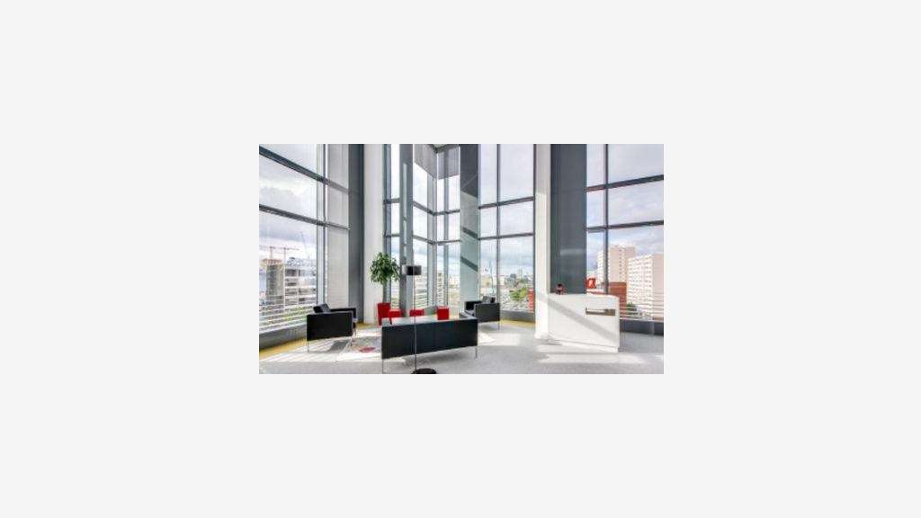 À louer – Bureaux de 357 à 897 m² à Clichy – Hauts