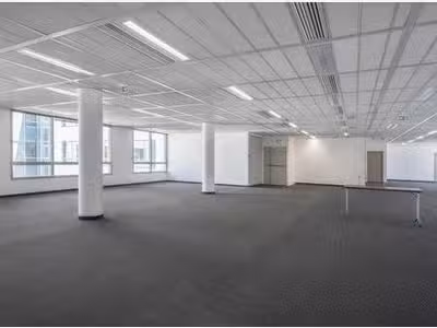 À louer – Bureaux de 700 m² à Clichy – Hauts-