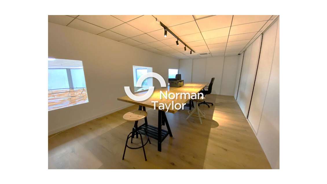A louer bureaux aménagés de 166m² à Mauguio