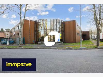A louer Bureaux 2930m² Collegien