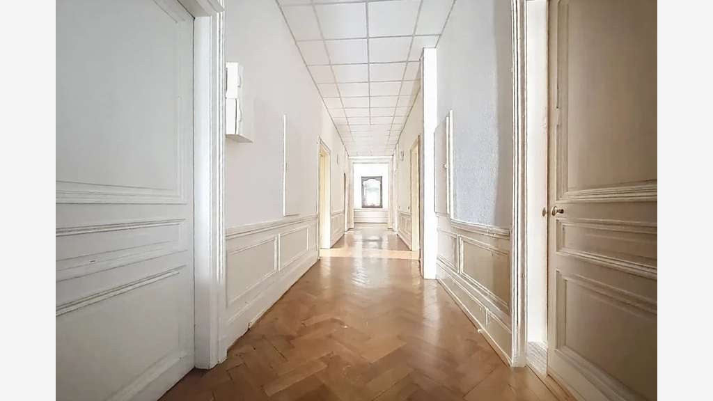 Maison de caractère 256m² bureaux à Colmar centrre