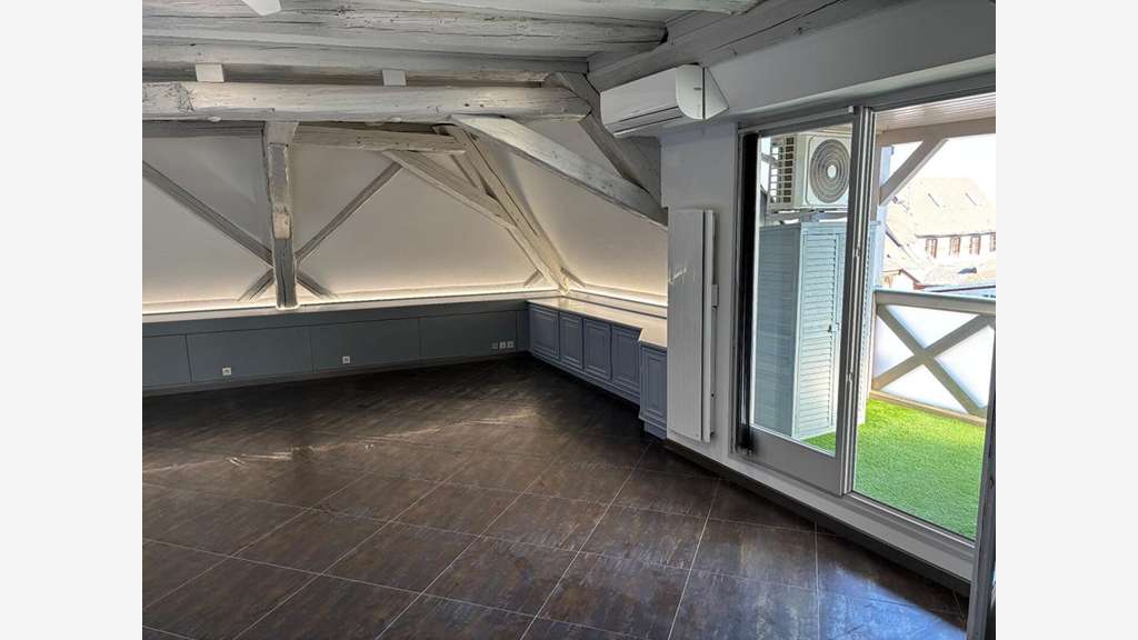 A louer bureaux 93m² à Colmar hypercentre