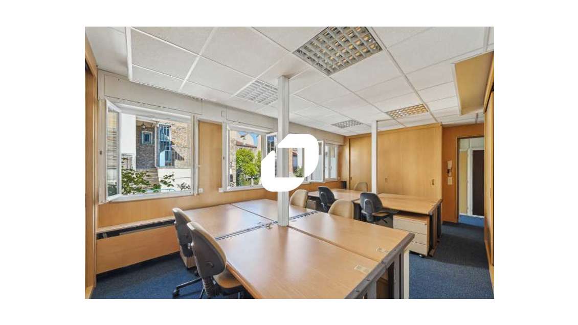 A louer Bureaux 200m² Colombes