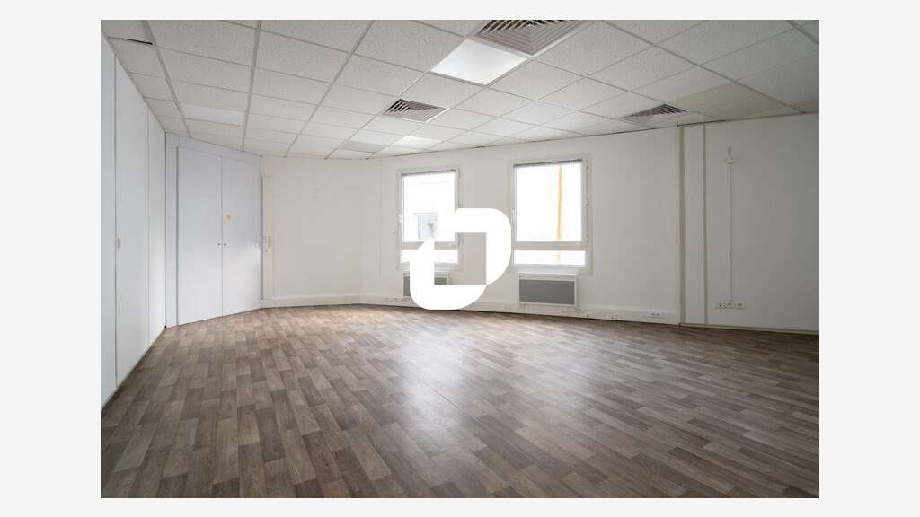 A louer Bureaux 309m² Colombes