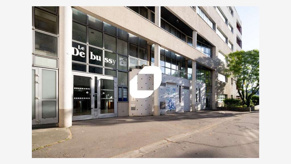 A louer Bureaux 309m² Colombes