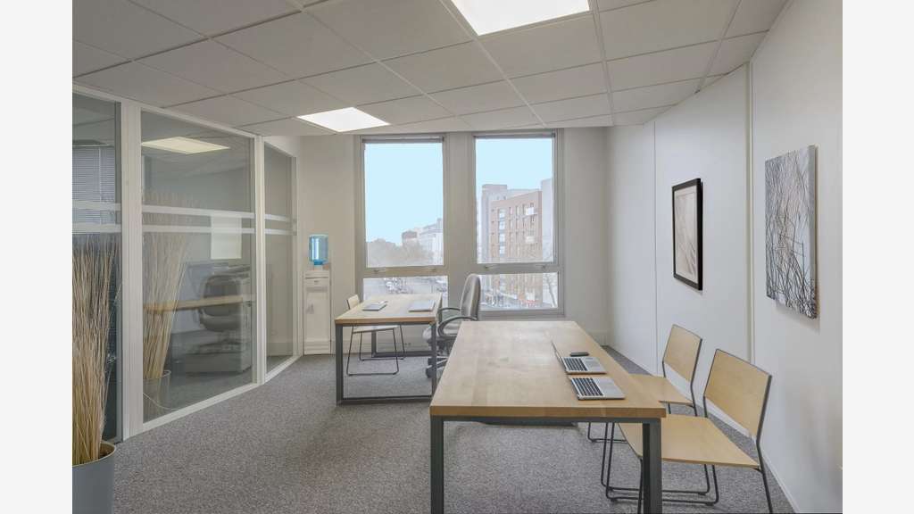 Bureau meublé 21,2m² à Colombes Gabril Péri
