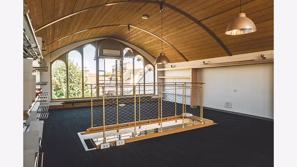 BUREAUX D'ARCHITECTE, AU CALME ET IDÉALEMENT SITUÉ