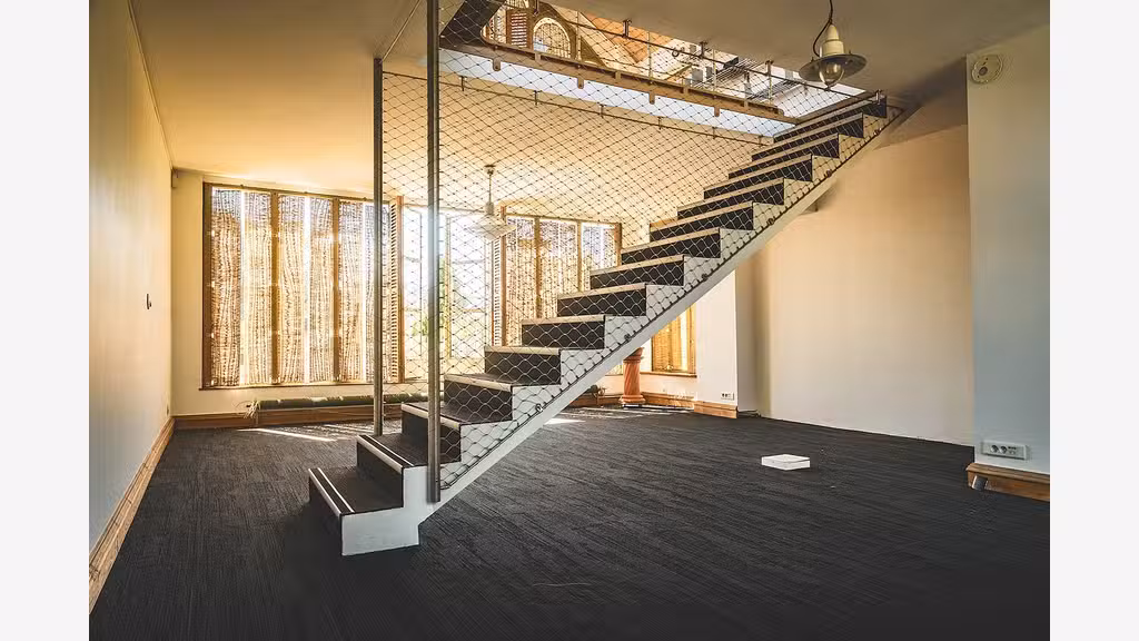 BUREAUX D'ARCHITECTE, AU CALME ET IDÉALEMENT SITUÉ