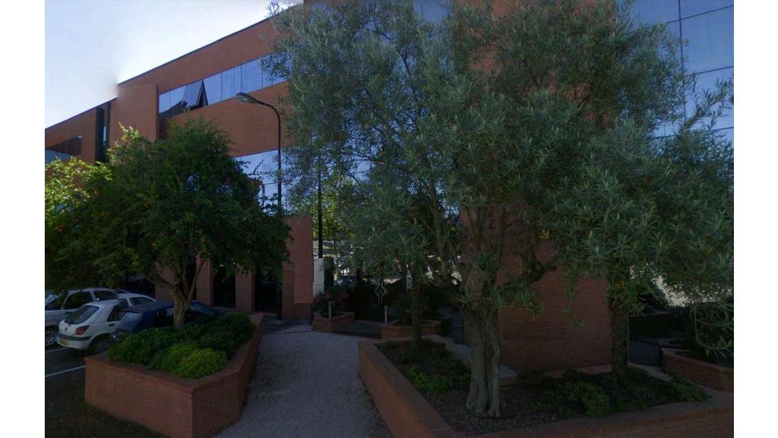 Loue bureaux 10366m² Nord-Ouest Toulouse Colomiers