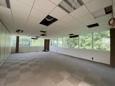 Location bureaux 176m² à Colomiers