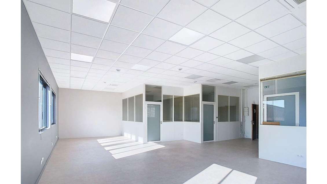 A louer bureaux 120m² à Colomiers centre affaires