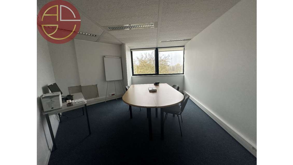 Bureaux 236m² à louer Colomiers Parc Aéronautique