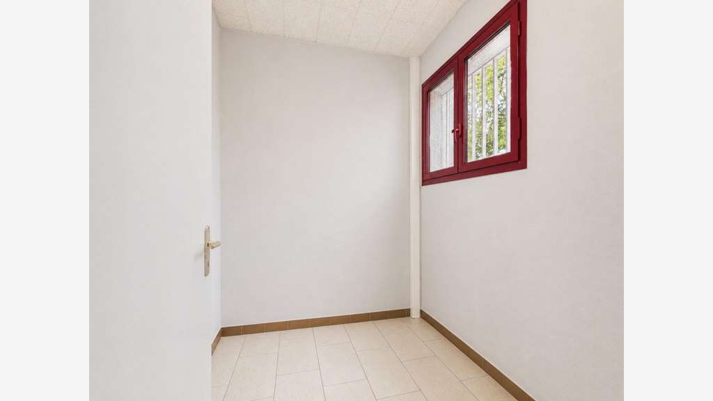 A louer local pro 108m² à Colomiers