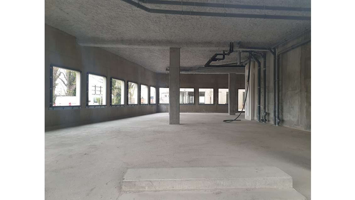 Bureaux commercial 326m² à louer à Bordeaux