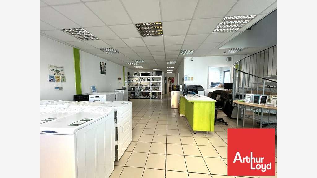 A louer bureaux 160m² à Châtellerault ZC Argenson