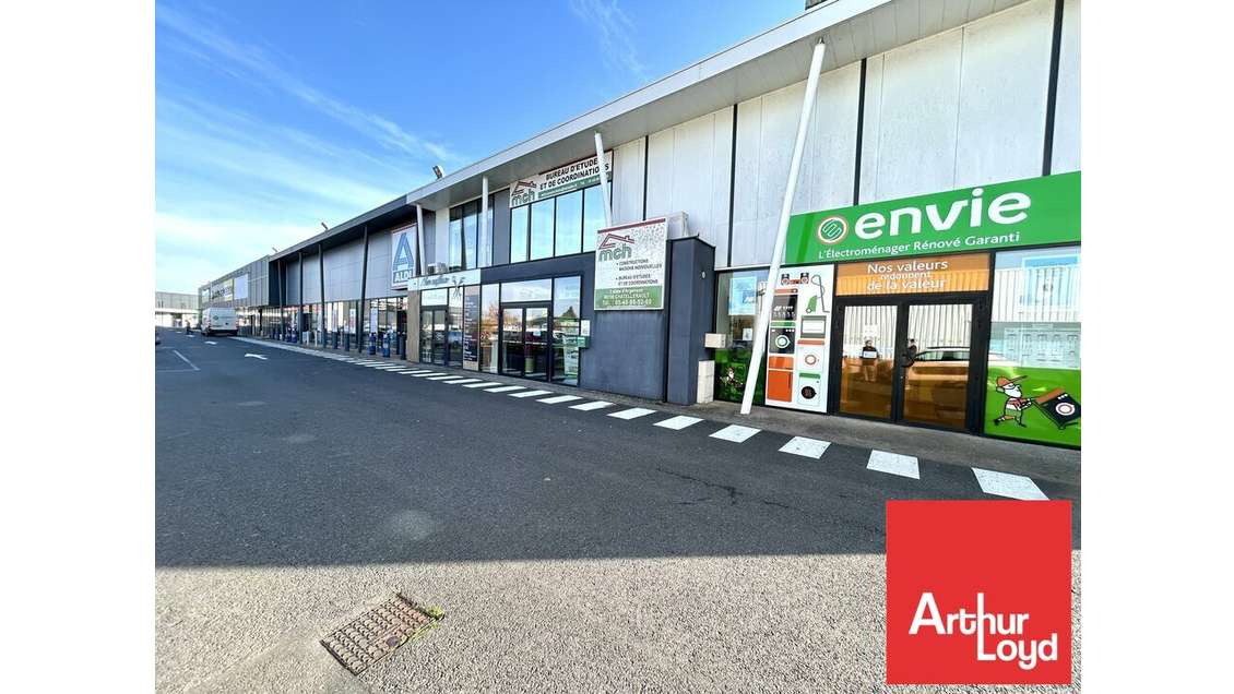 A louer bureaux 160m² à Châtellerault ZC Argenson