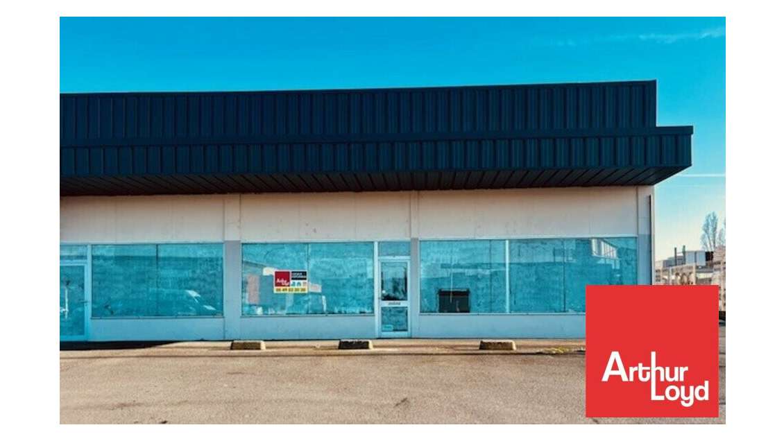 à louer bureaux commerciaux 107m² Leclerc Thouars