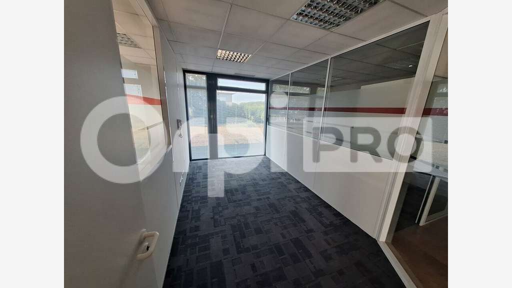 Bureau de 177m² à louer ZAC de Mercière Compiègne