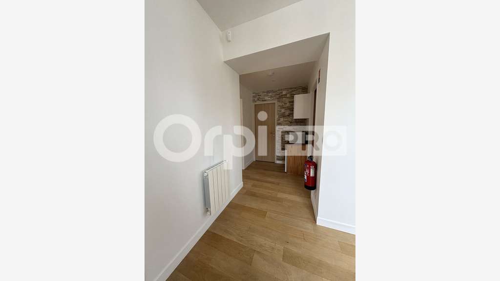 Bureau de 14m² à louer en centre ville Compiègne