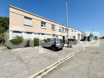 A louer bureaux 350m² sur deux niveaux à Compiègne