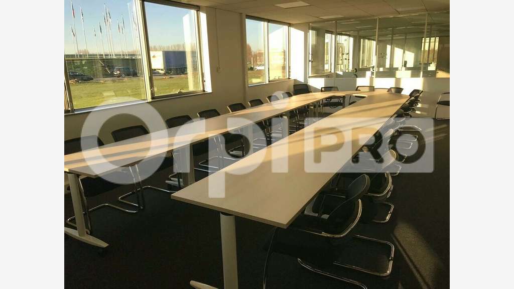 Bureau 480m² à louer ZAC de Mercières à Compiègne