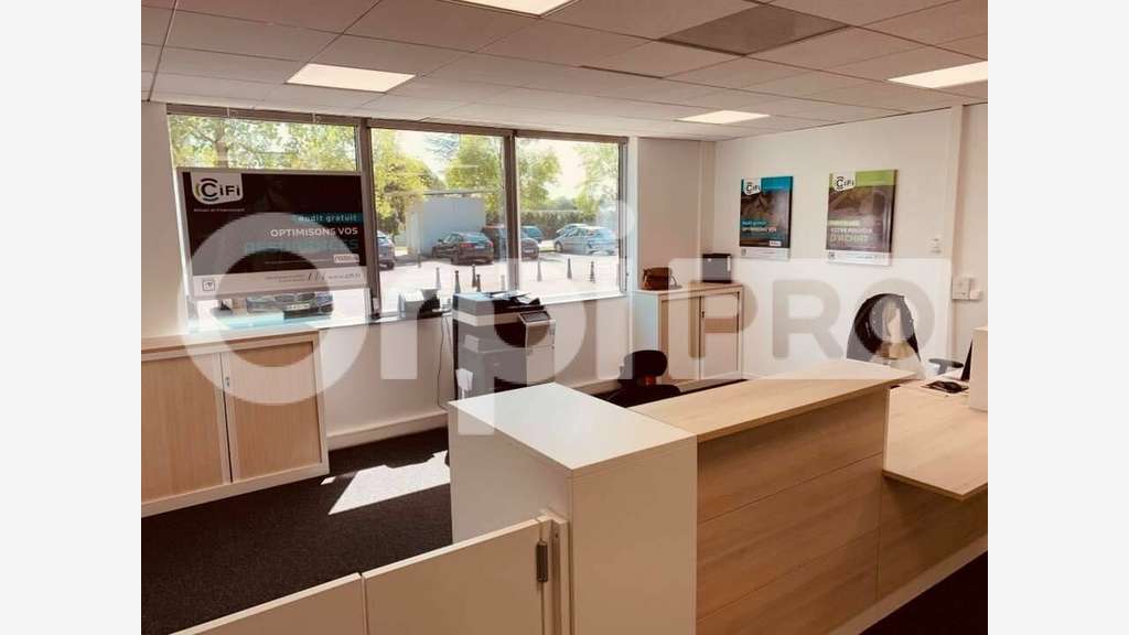 Bureau 480m² à louer ZAC de Mercières à Compiègne