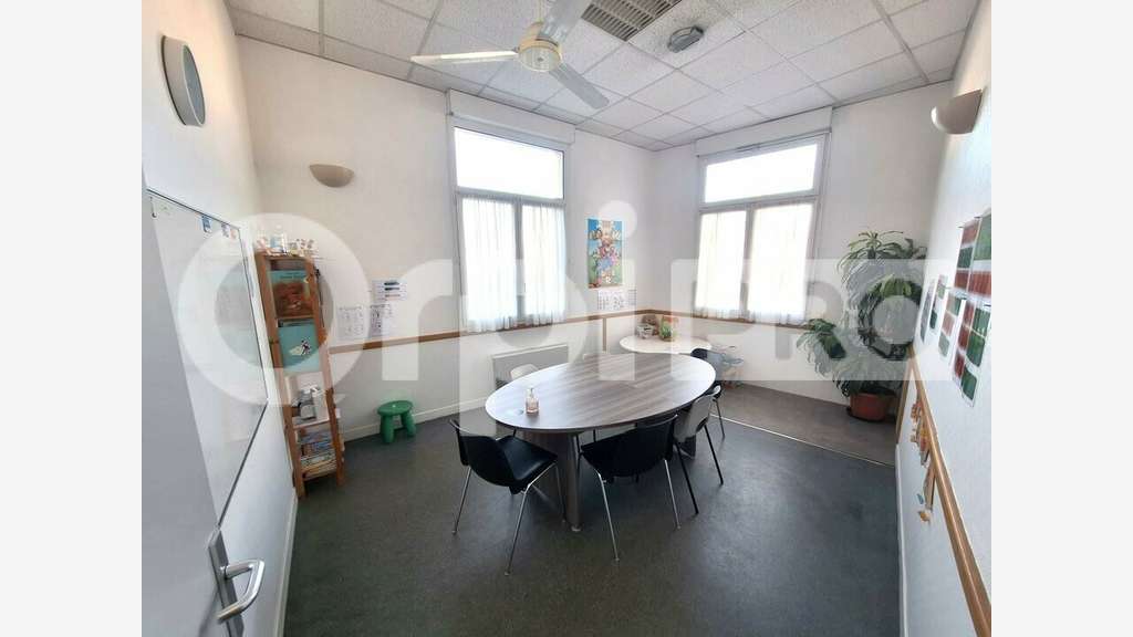 En exclu bureaux 275m² à louer à Compiègne