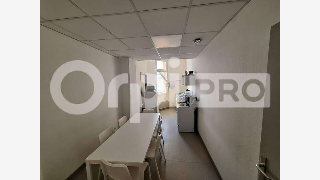 En exclu bureaux 275m² à louer à Compiègne