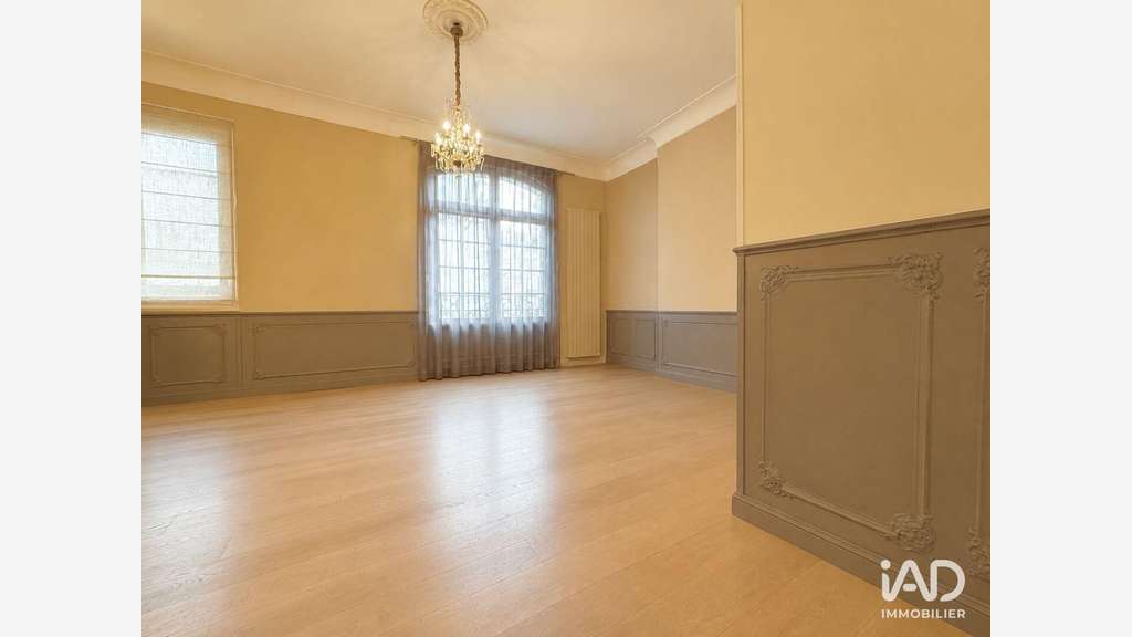 A louer local commercial 109m² à Compiègne