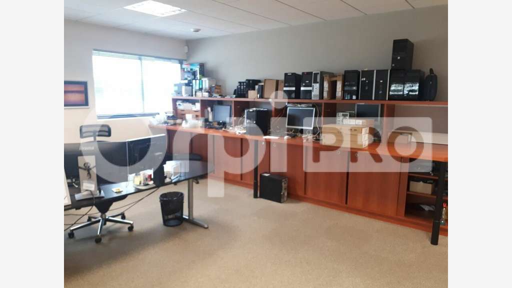Bureau 220m² à louer ZAC des Mercieres Compiègne