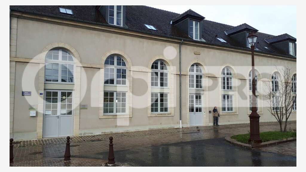 A louer local professionnel de 18m² à Compiègne