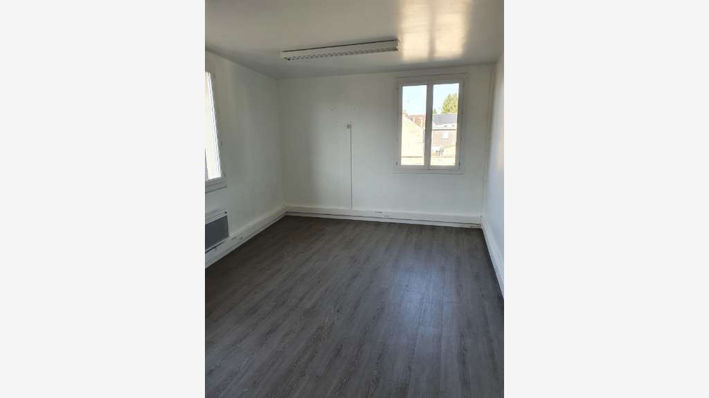À louer bureaux à partir de 39m² à Compiègne 