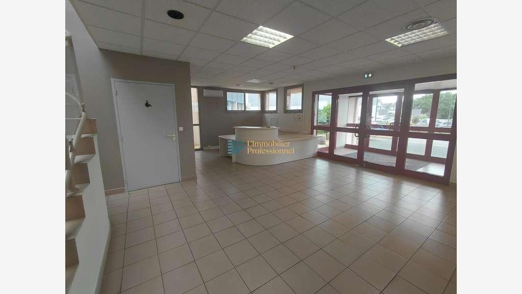 A louer bureaux de 348m² à Concarneau