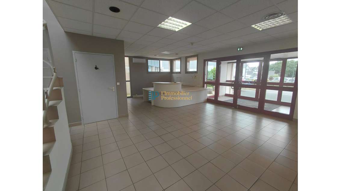 A louer bureaux de 348m² à Concarneau
