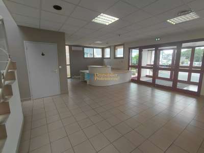 A louer bureaux de 348m² à Concarneau